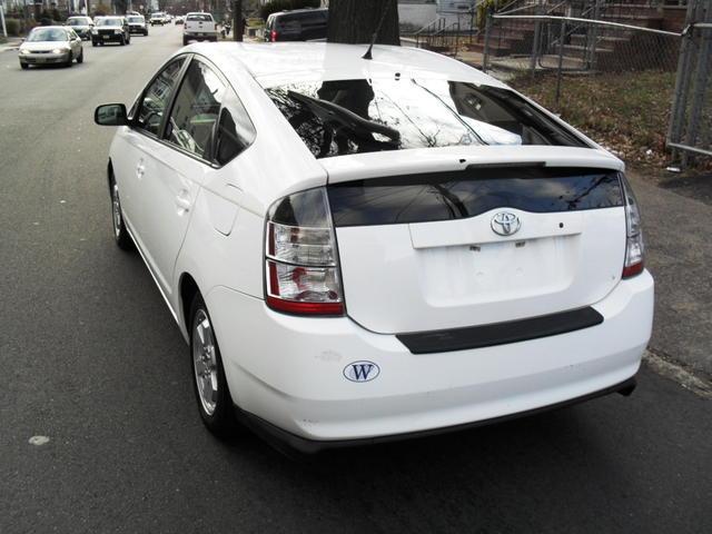 Toyota Prius 2004 photo 1