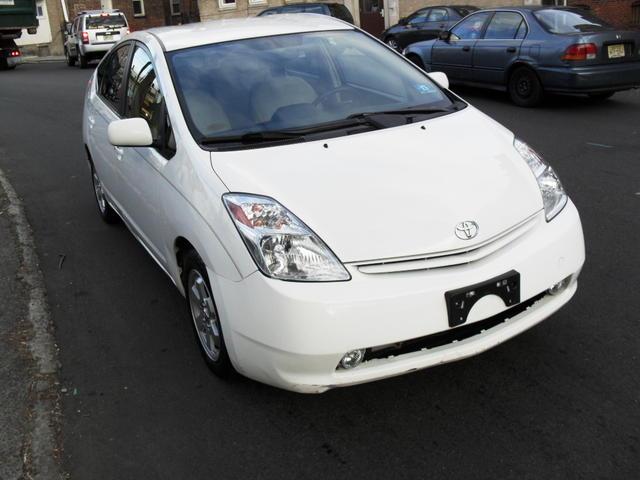 Toyota Prius 2004 photo 2