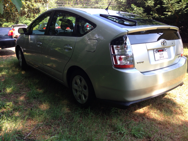 Toyota Prius 2004 photo 2