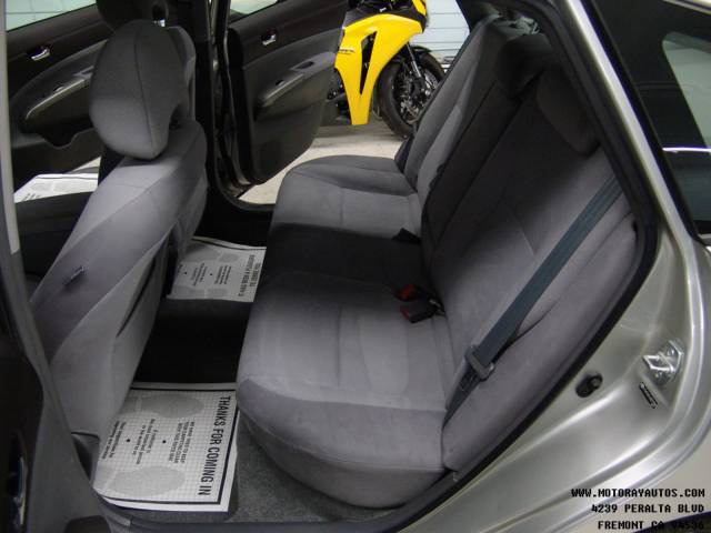 Toyota Prius 2004 photo 3