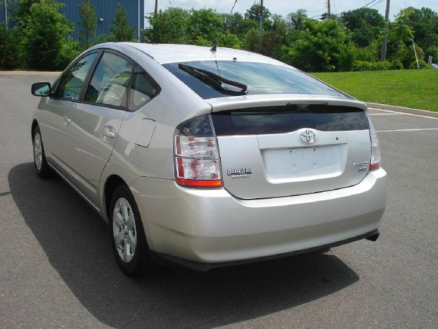 Toyota Prius 2004 photo 1