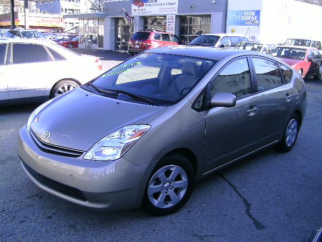 Toyota Prius 2004 photo 2