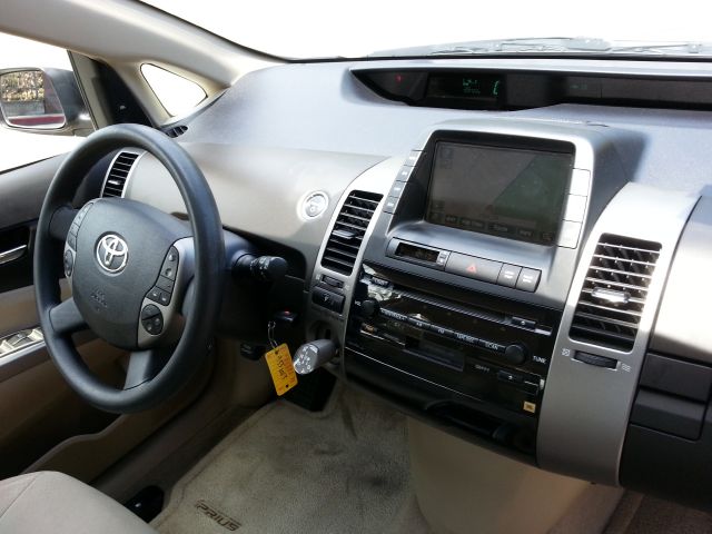 Toyota Prius 2004 photo 13