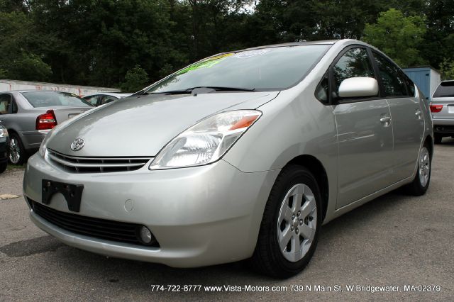 Toyota Prius 2004 photo 2