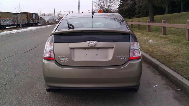 Toyota Prius 2004 photo 4