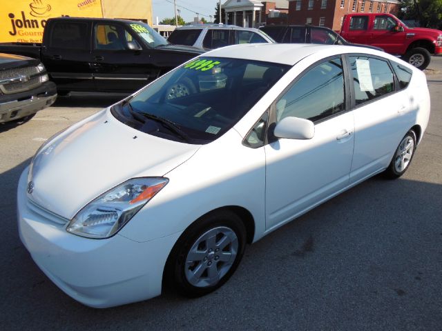 Toyota Prius 2005 photo 2