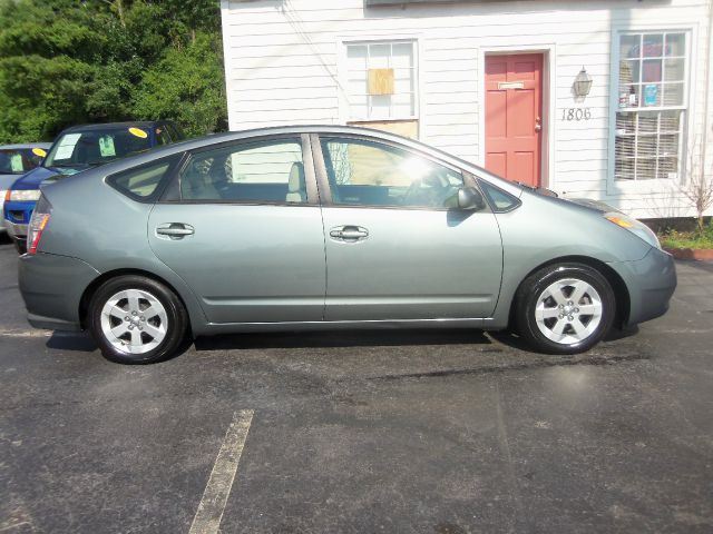 Toyota Prius 2005 photo 1