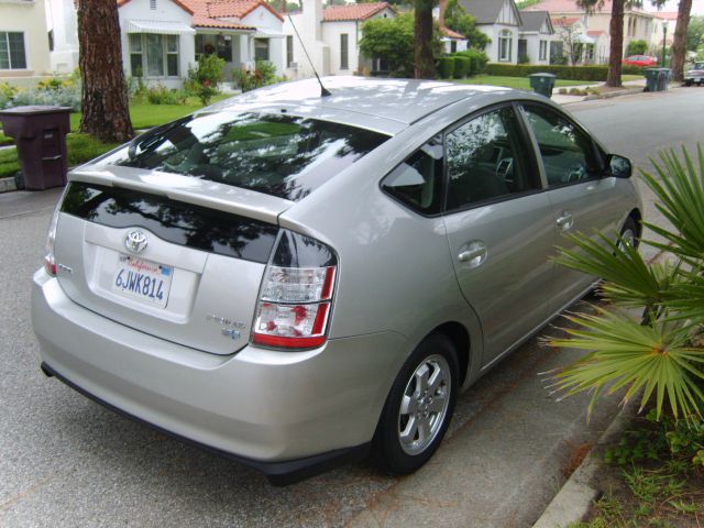 Toyota Prius 2005 photo 2