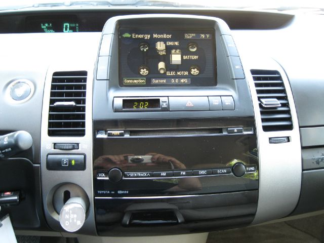 Toyota Prius 2005 photo 10