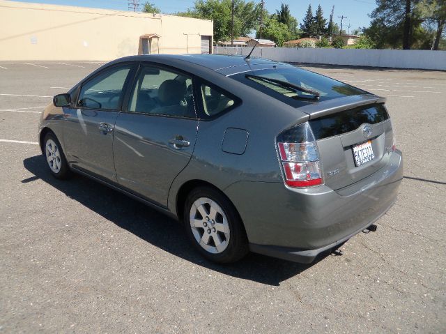 Toyota Prius 2005 photo 9