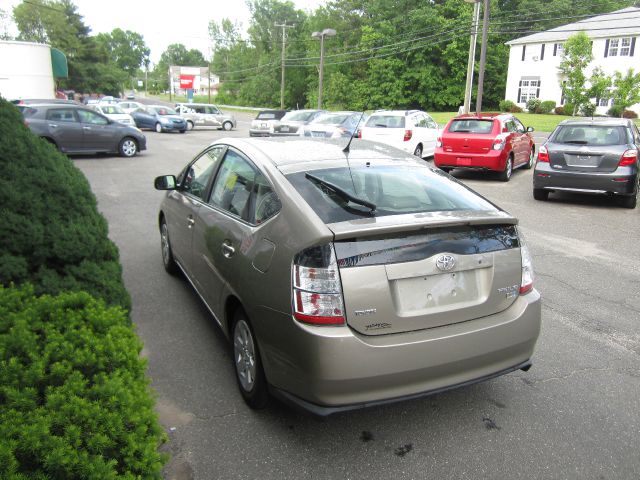 Toyota Prius 2005 photo 3