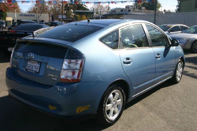 Toyota Prius 2005 photo 3