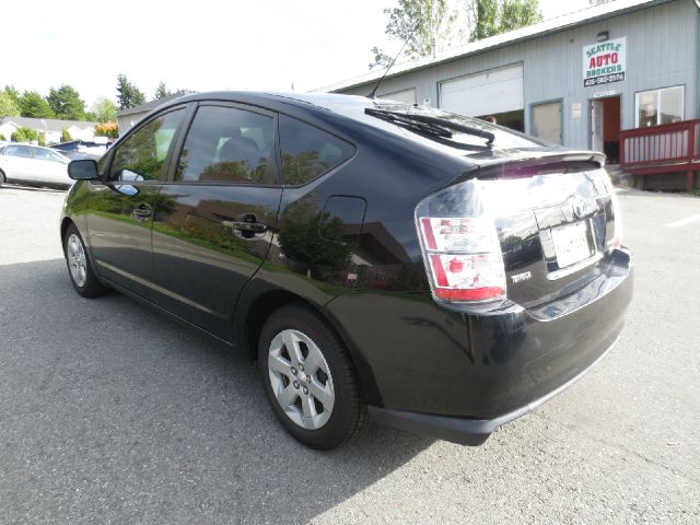 Toyota Prius 2005 photo 3