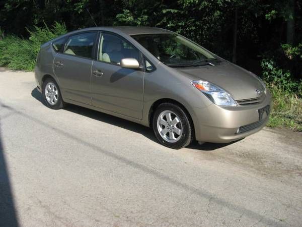 Toyota Prius 2005 photo 2