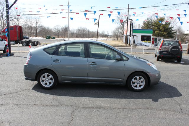 Toyota Prius 2005 photo 1