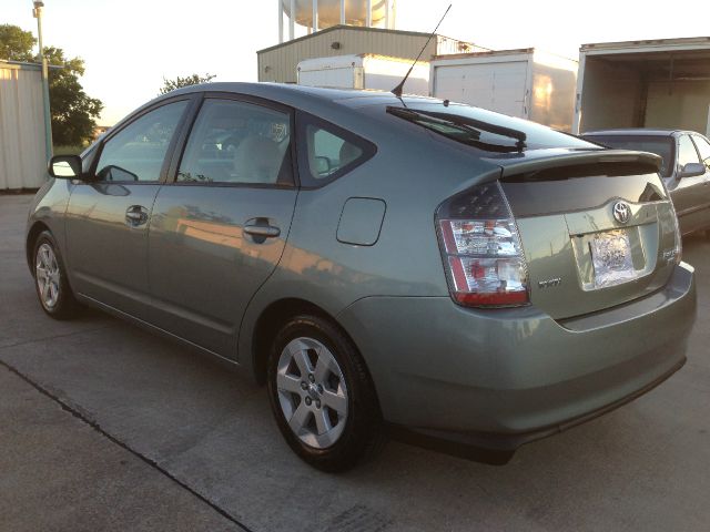 Toyota Prius 2005 photo 6