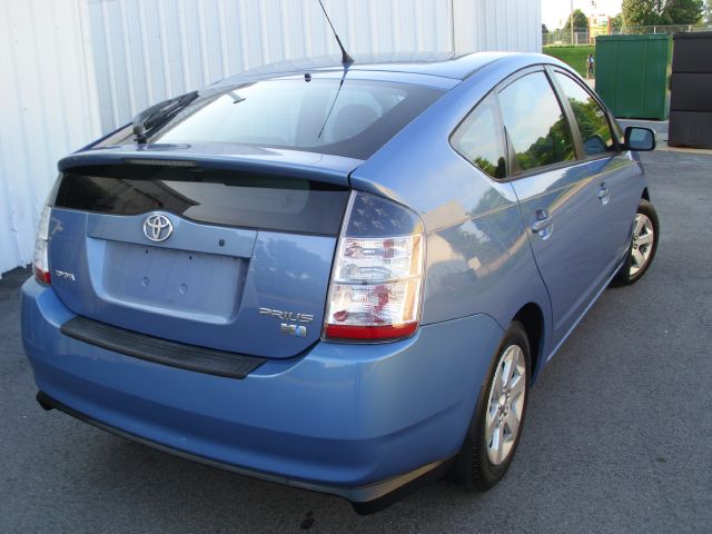 Toyota Prius 2005 photo 2