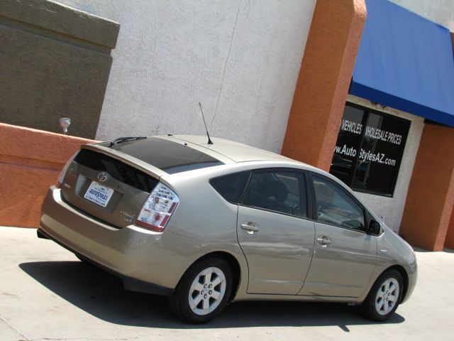 Toyota Prius 2007 photo 2