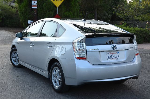 Toyota Prius 2010 photo 1