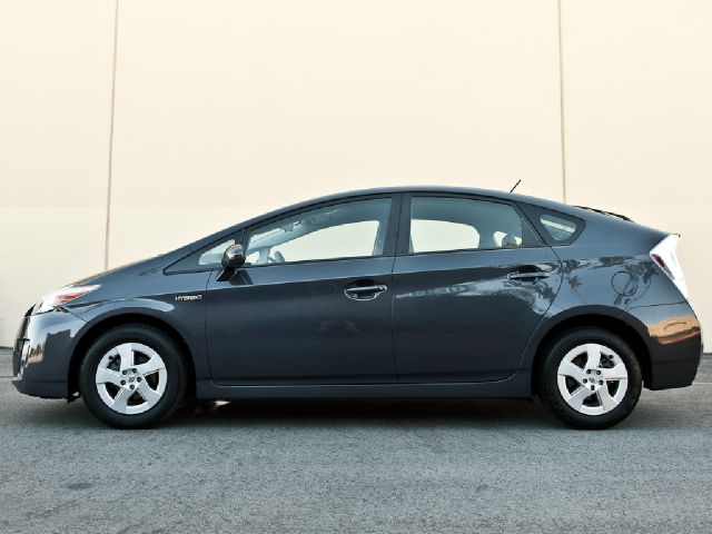 Toyota Prius 2010 photo 3