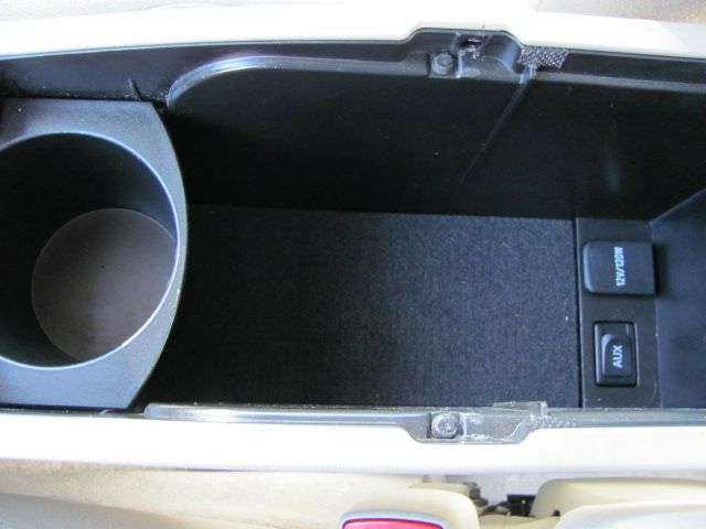 Toyota Prius 2010 photo 14