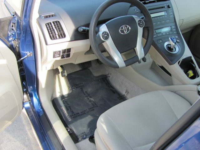 Toyota Prius 2010 photo 26