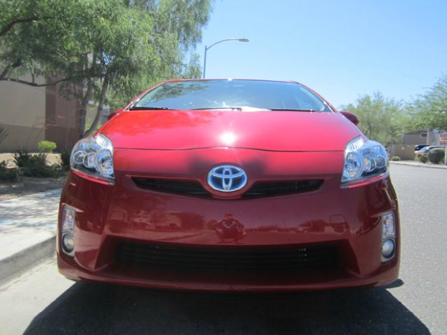 Toyota Prius Adventurer Model 2WD Hatchback