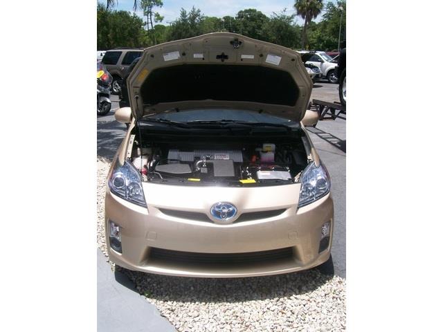 Toyota Prius 2010 photo 23