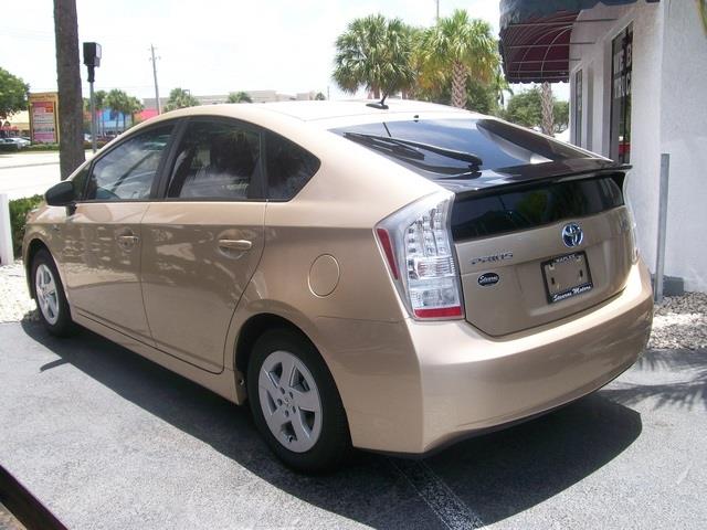 Toyota Prius 2010 photo 26