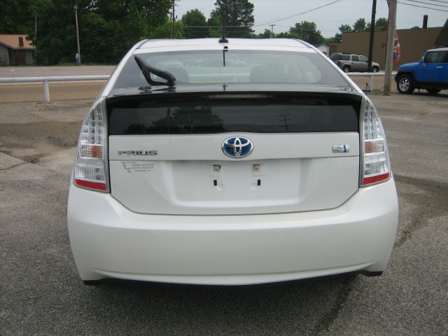 Toyota Prius 2010 photo 4