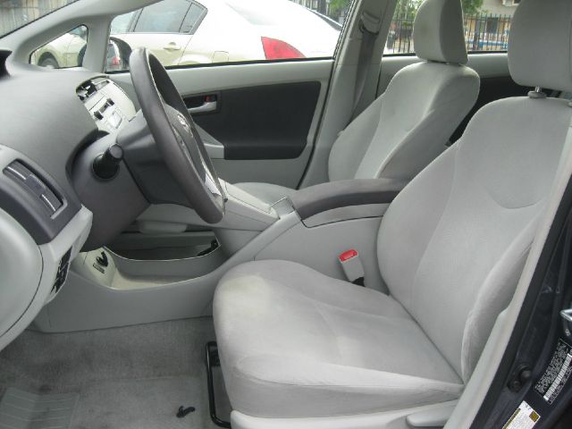 Toyota Prius 2010 photo 1