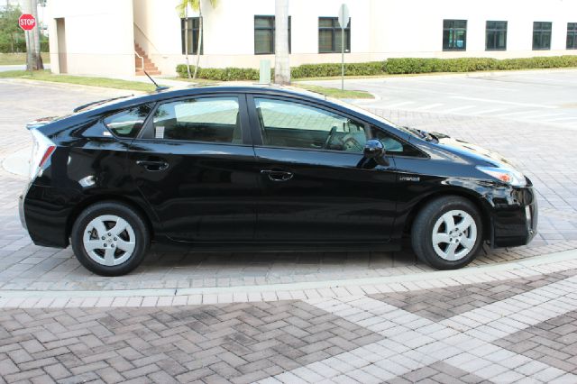 Toyota Prius 2010 photo 1