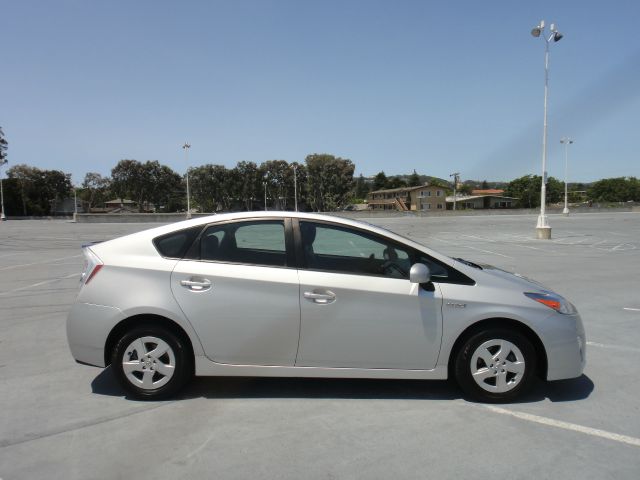 Toyota Prius SE Flex Fuel Sto N Go FWD 1 Owner Hatchback