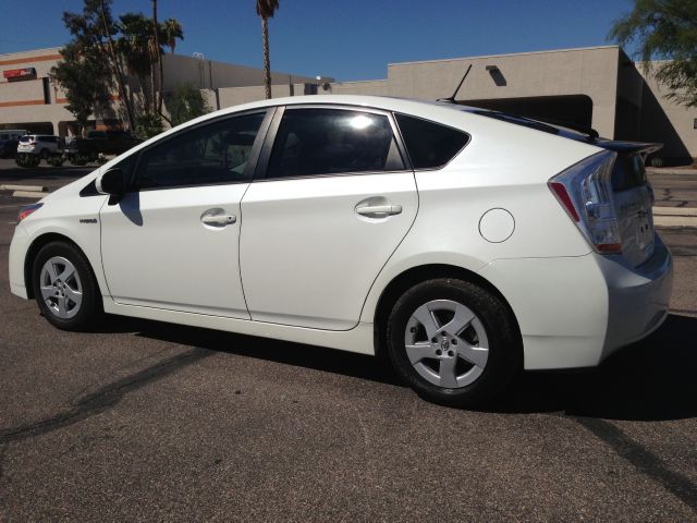 Toyota Prius 2010 photo 3