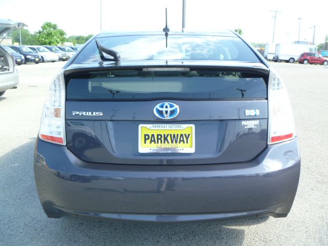 Toyota Prius 2010 photo 11