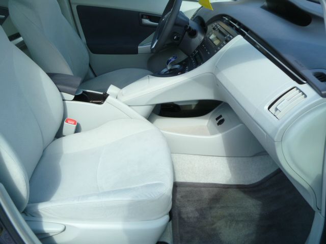 Toyota Prius 2010 photo 15