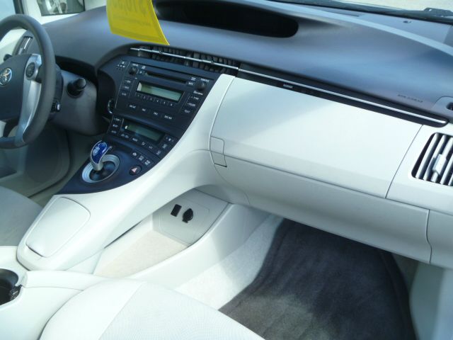 Toyota Prius 2010 photo 6