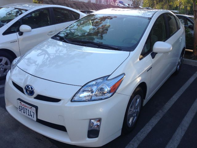 Toyota Prius 2010 photo 2