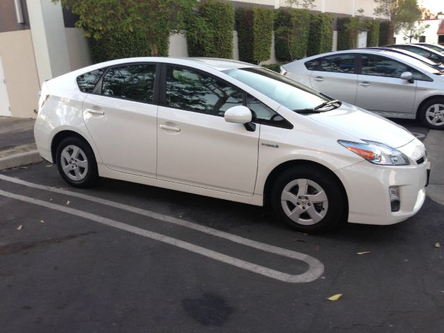 Toyota Prius 2010 photo 3