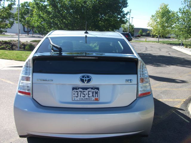 Toyota Prius 2010 photo 10