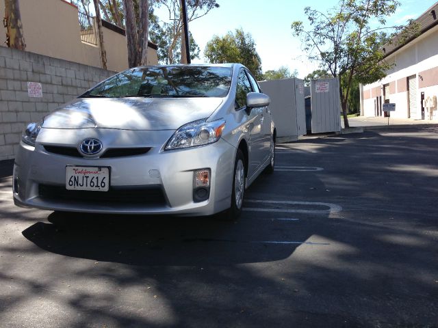 Toyota Prius 2010 photo 2