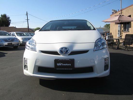 Toyota Prius 2010 photo 2