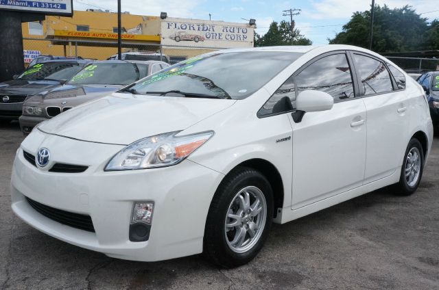 Toyota Prius 2010 photo 1