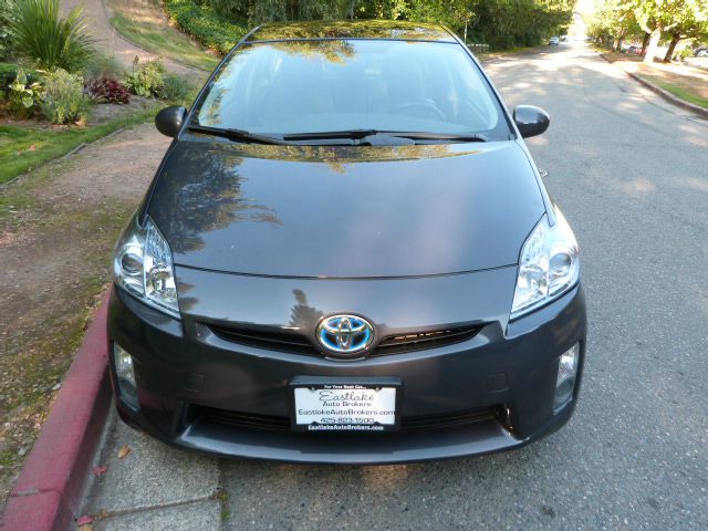 Toyota Prius 2010 photo 2