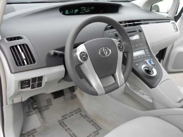 Toyota Prius 2010 photo 11