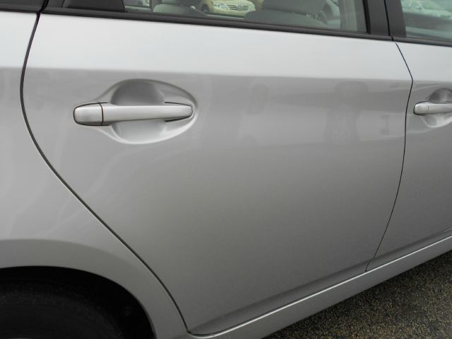 Toyota Prius 2010 photo 2