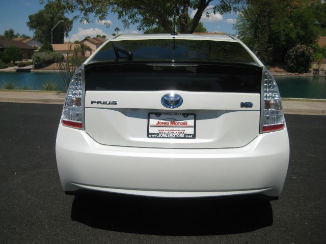 Toyota Prius 2010 photo 1