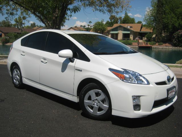 Toyota Prius 2010 photo 2