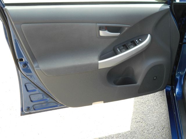 Toyota Prius 2010 photo 35