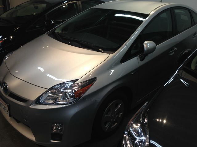 Toyota Prius 2010 photo 1